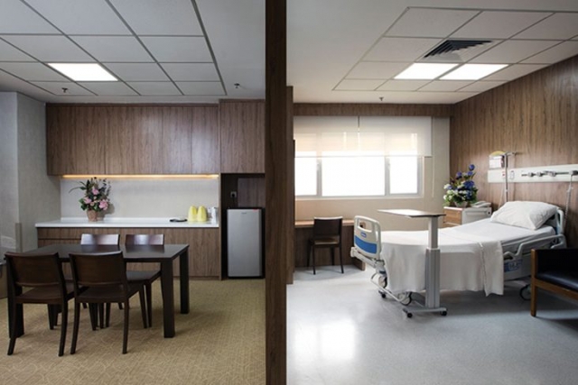 ih_premier_suite_1